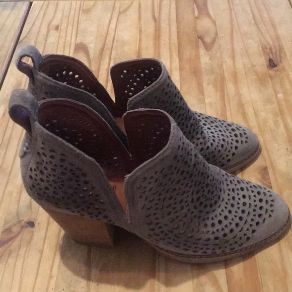 Jeffery Campbell booties - Picture 2 of 5